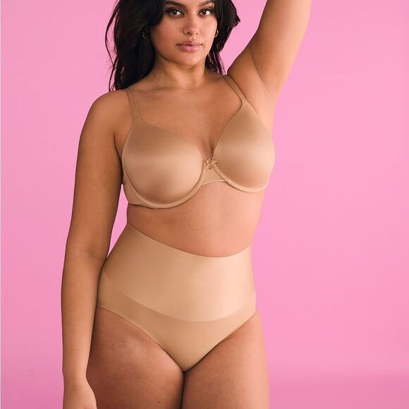 Victorias Secret | BODY BY VICTORIA Lightly Lined Full-Coverage Bra | 38DD - Picture 4 of 9